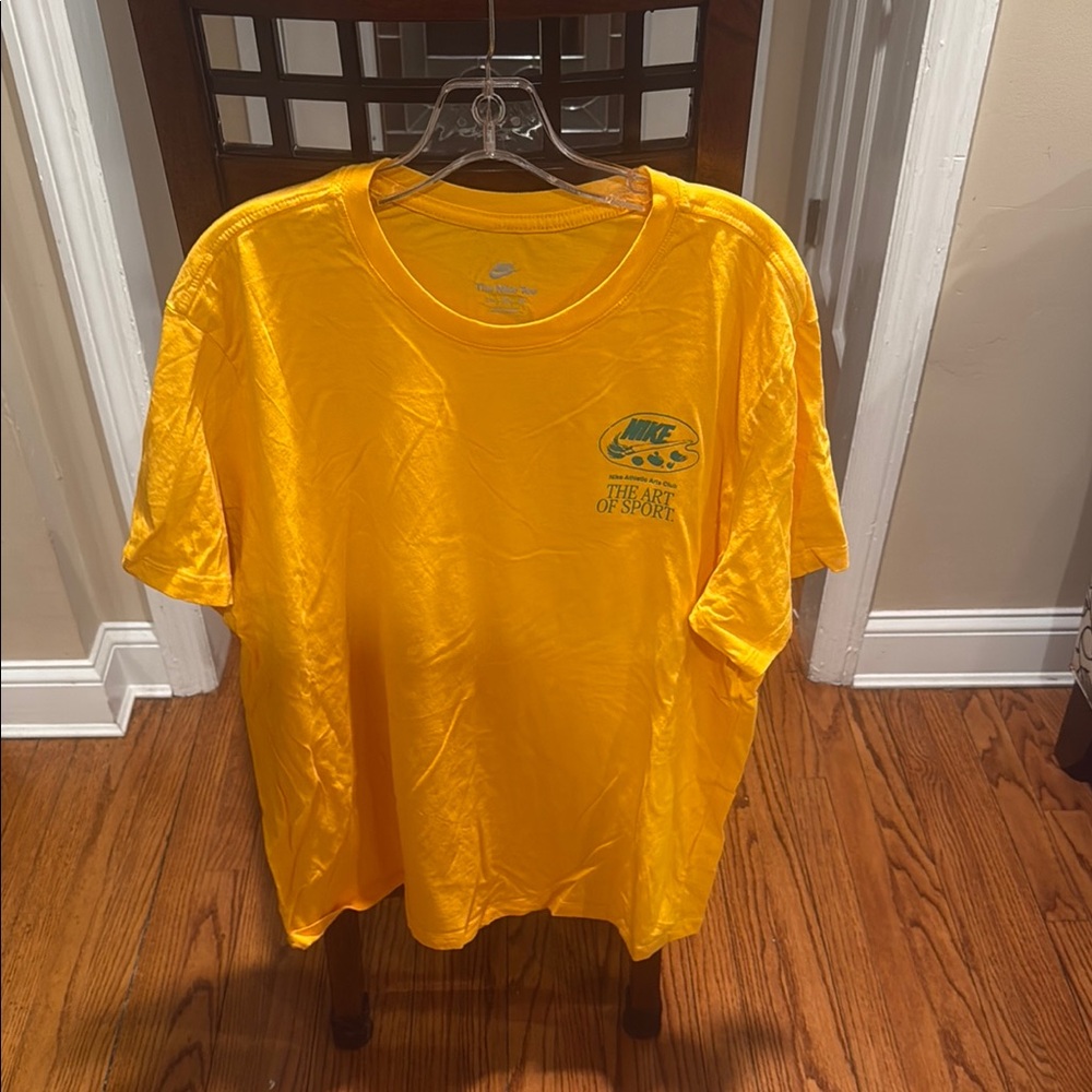 Nike Yellow Short Sleeve Tee